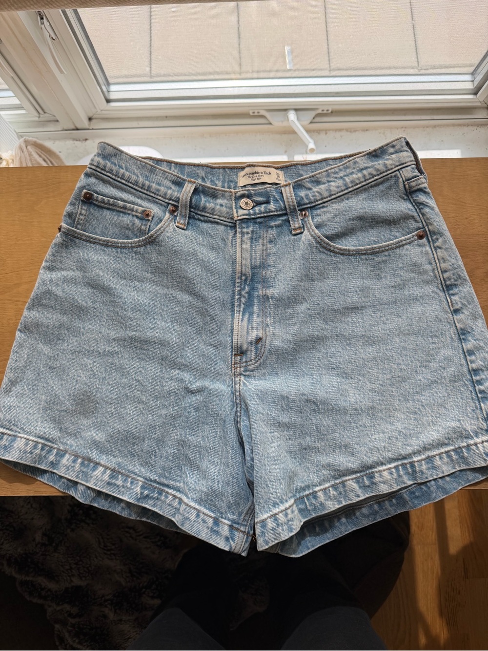 Abercrombie & Fitch Curve Love Shorts